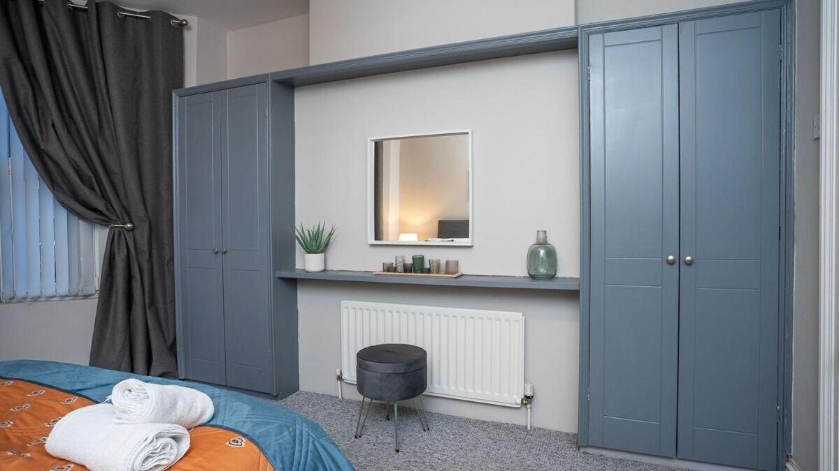 1 Bdr Apartment At Queens Uni By Belfast City Breaks Camera foto
