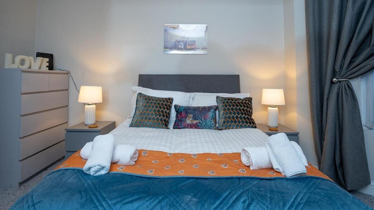 1 Bdr Apartment At Queens Uni By Belfast City Breaks Camera foto